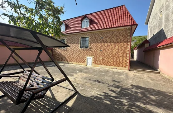 7 otaqlı kirayə bağ evi