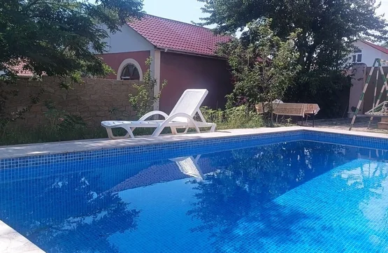 3 otaqlı kirayə bağ evi