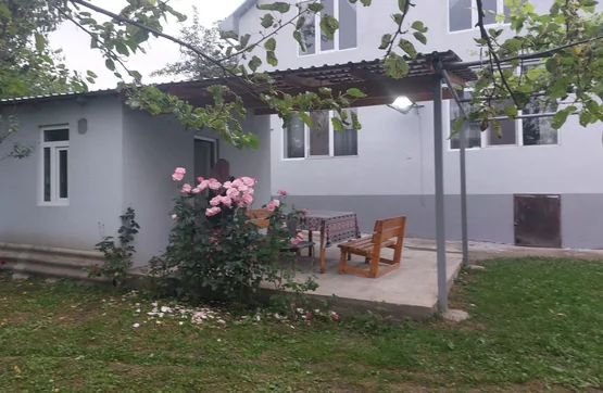 5 otaqlı kirayə bağ evi